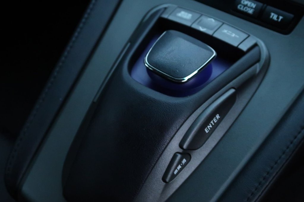 Used Lexus IS 2017 for sale - 77779804: Photo 31