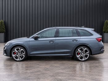 Used Skoda Octavia 2021 for sale - 79805021: Photo