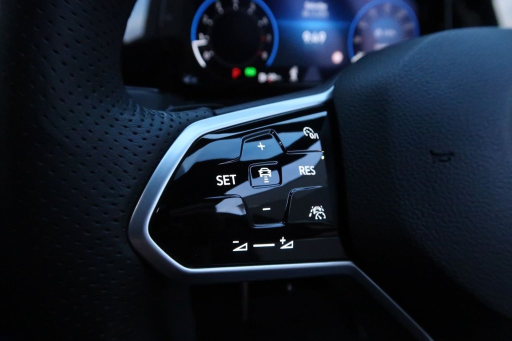 Used Volkswagen Golf 2020 for sale - 76784079: Photo 14