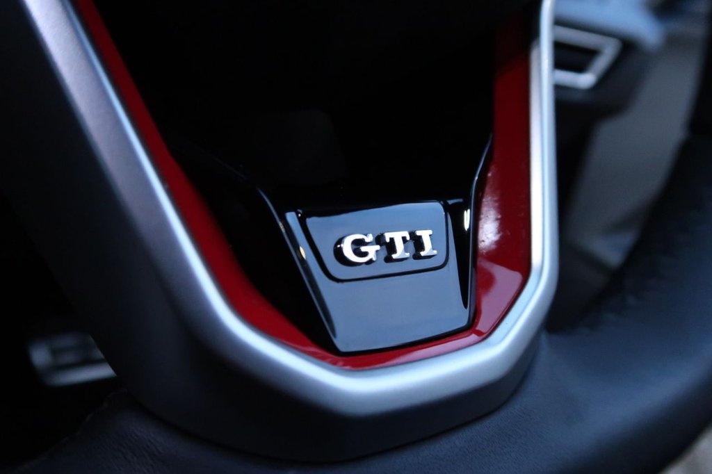 Used Volkswagen Golf 2020 for sale - 76784079: Photo 17