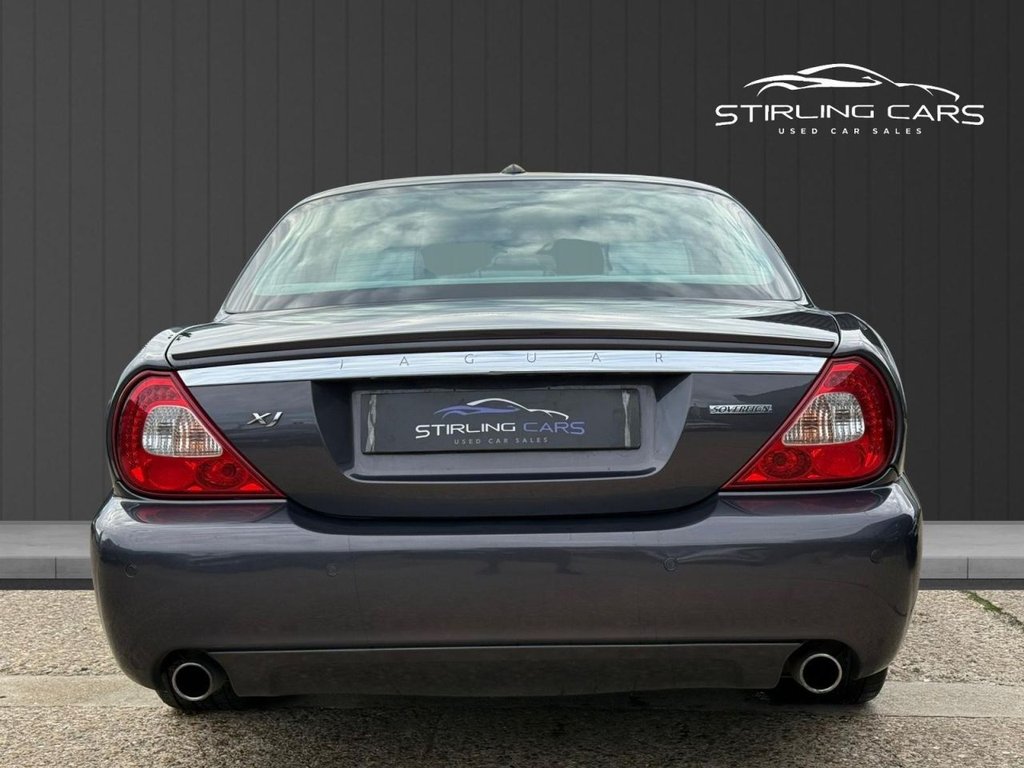 Used Jaguar XJ 2007 for sale - 76546637: Photo 7