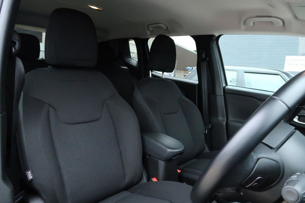 Used Jeep Renegade 2020 for sale - 76266904: Photo 12