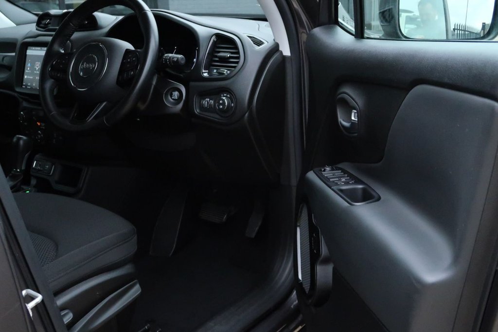 Used Jeep Renegade 2020 for sale - 76266904: Photo 15