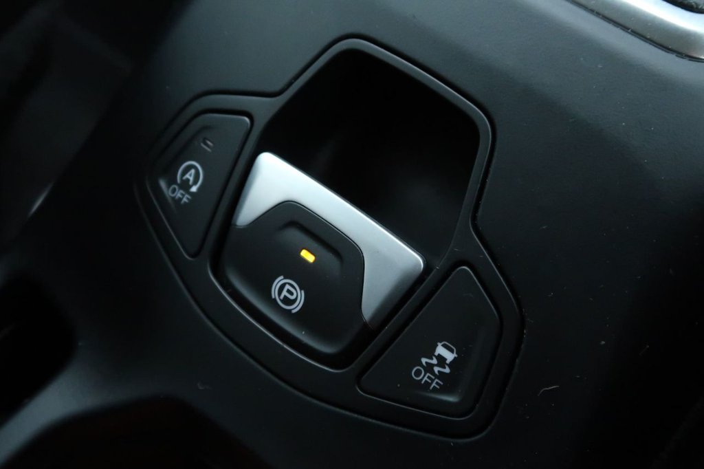 Used Jeep Renegade 2020 for sale - 76266904: Photo 32