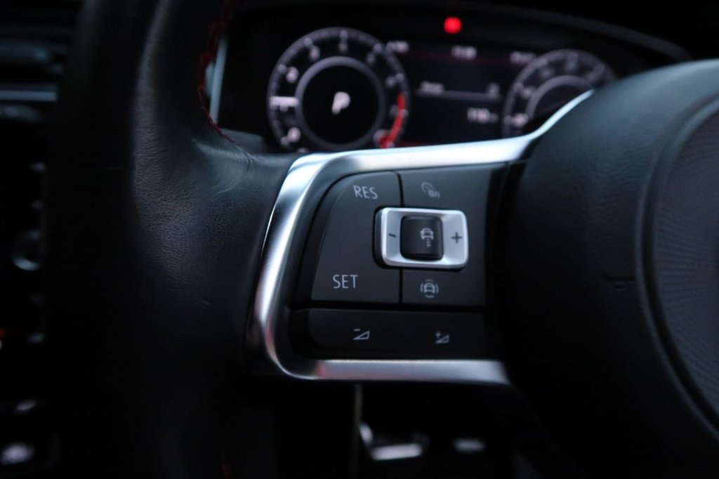 Used Volkswagen Golf 2020 for sale - 77065297: Photo 16