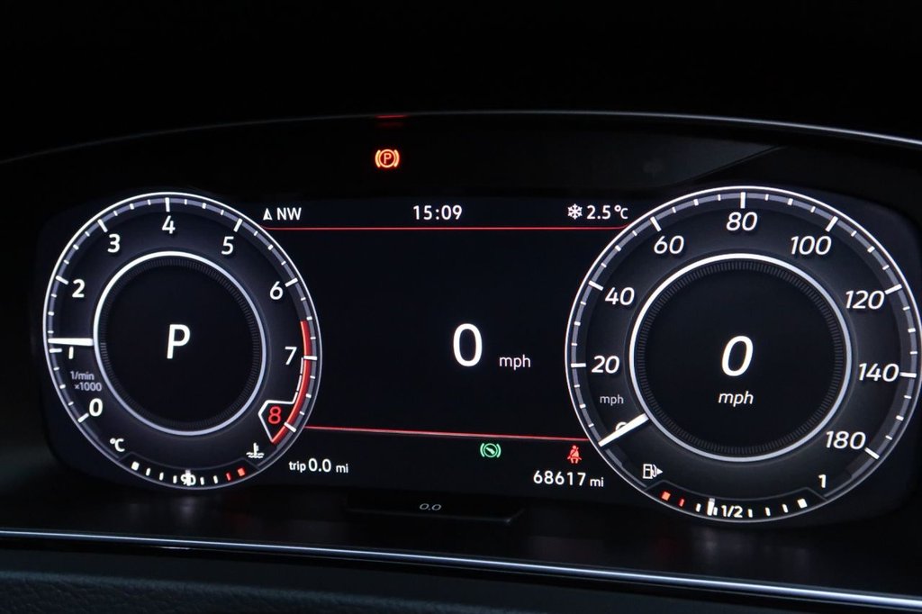 Used Volkswagen Golf 2020 for sale - 77065297: Photo 25