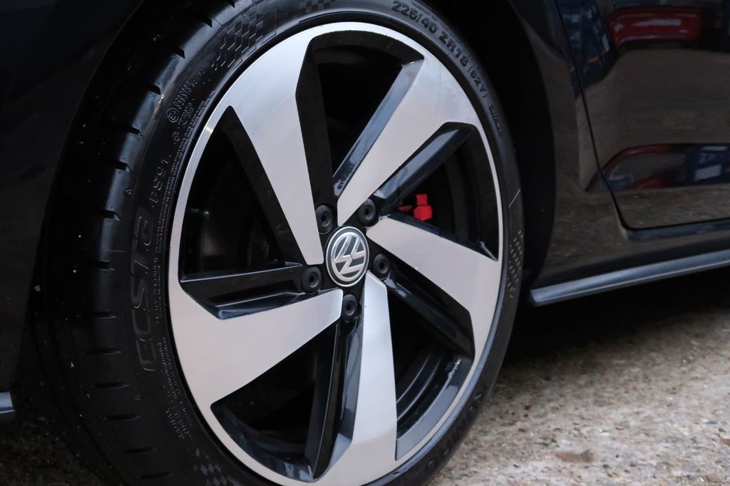 Used Volkswagen Golf 2020 for sale - 77065297: Photo 38