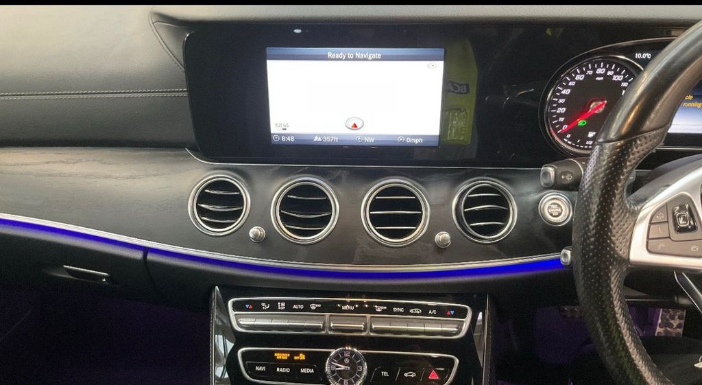 Used Mercedes-Benz E Class 2017 for sale - 77991063: Photo 4