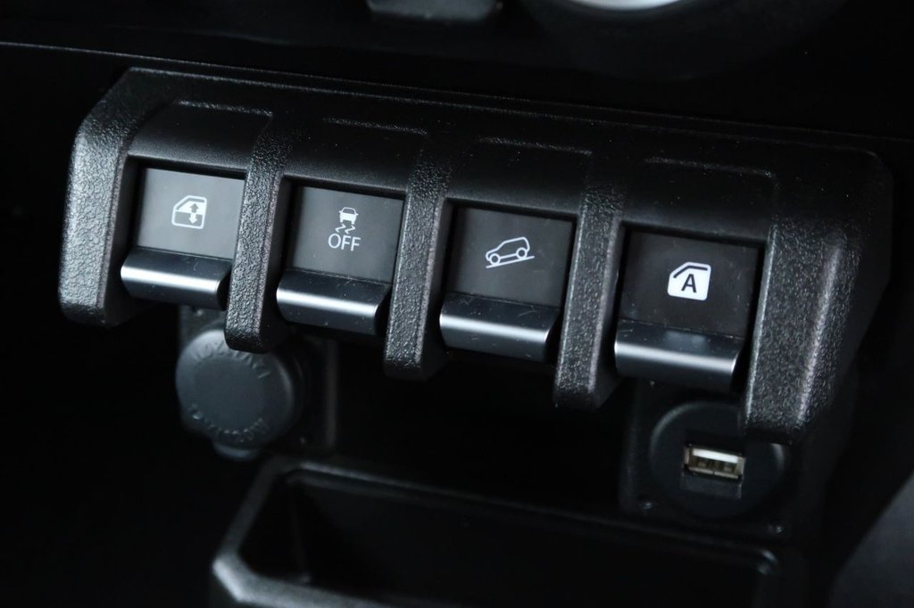 Used Suzuki Jimny 2020 for sale - 78056629: Photo 29