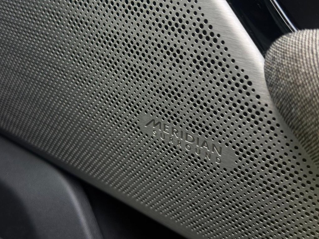 Used Land Rover Range Rover Velar 2018 for sale - 77572008: Photo 10