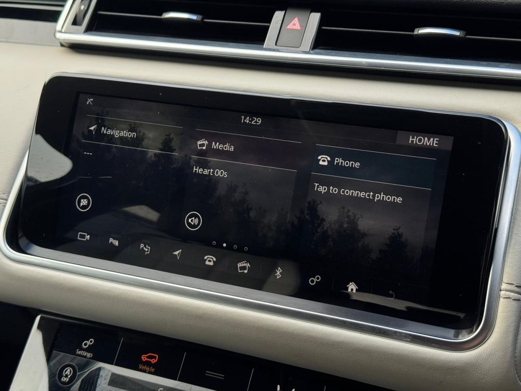 Used Land Rover Range Rover Velar 2018 for sale - 77572008: Photo 13