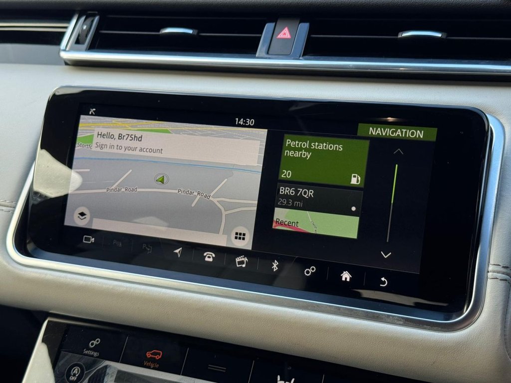 Used Land Rover Range Rover Velar 2018 for sale - 77572008: Photo 16