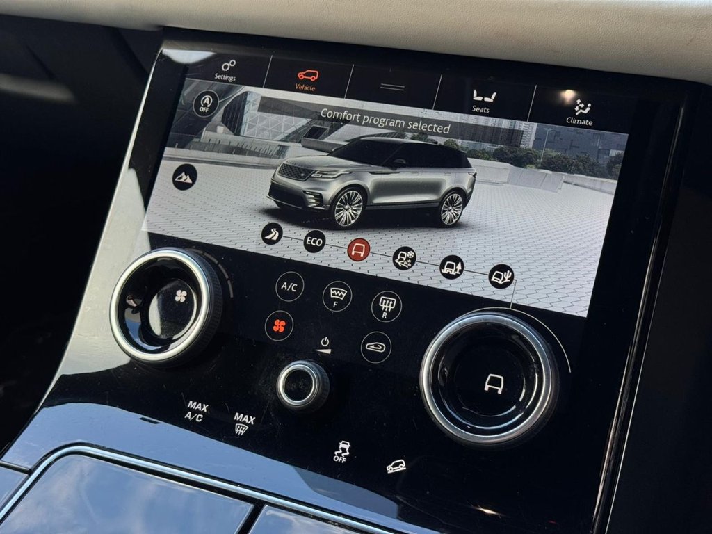 Used Land Rover Range Rover Velar 2018 for sale - 77572008: Photo 17