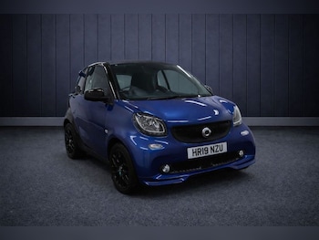 smart fortwo feature image
