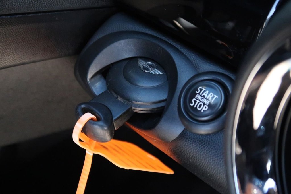 Used MINI Roadster 2014 for sale - 76751373: Photo 22