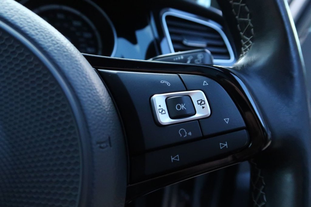 Used Volkswagen Golf 2016 for sale - 76527196: Photo 15