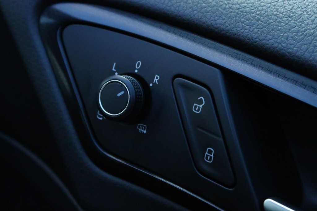 Used Volkswagen Golf 2016 for sale - 76527196: Photo 19