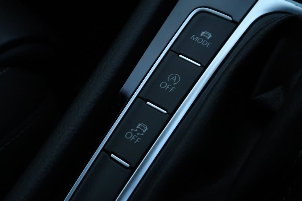 Used Volkswagen Golf 2016 for sale - 76527196: Photo 30