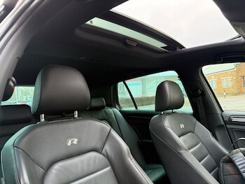 Used Volkswagen Golf 2016 for sale - 76527196: Photo