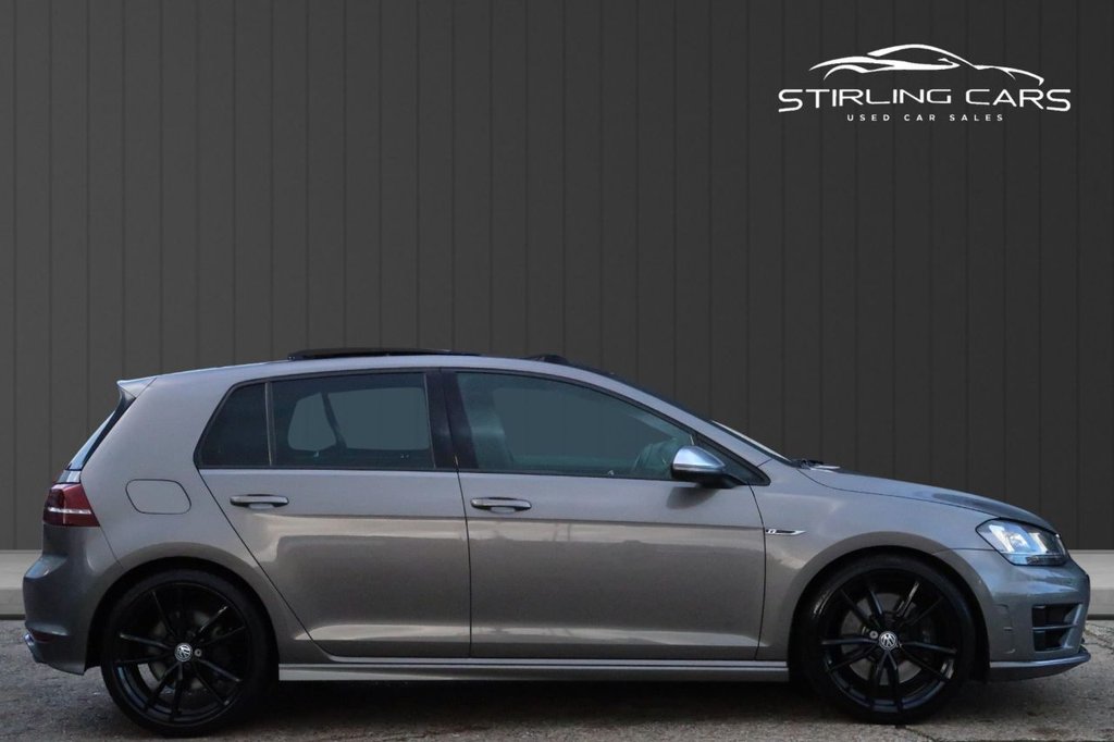 Used Volkswagen Golf 2016 for sale - 76527196: Photo 4