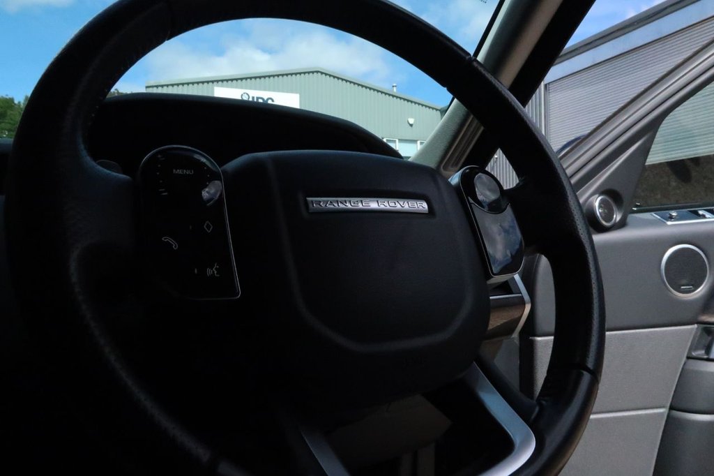 Used Land Rover Range Rover Sport 2018 for sale - 76481526: Photo 15