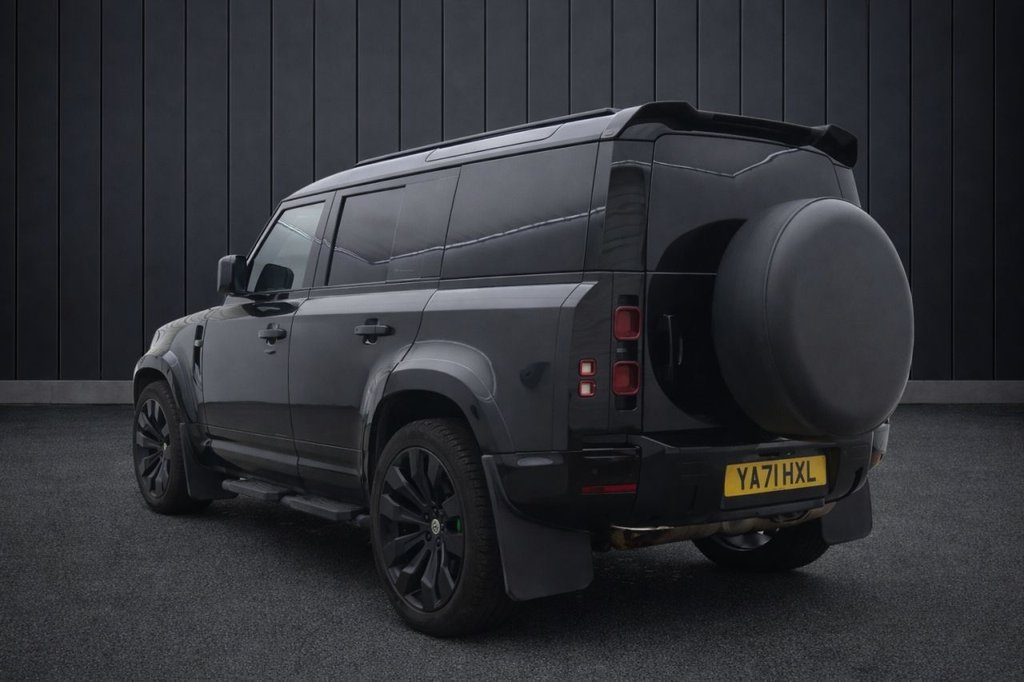 Used Land Rover Defender 2022 for sale - 77319616: Photo 2