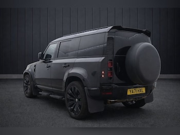 Used Land Rover Defender 2022 for sale - 77319616: Photo