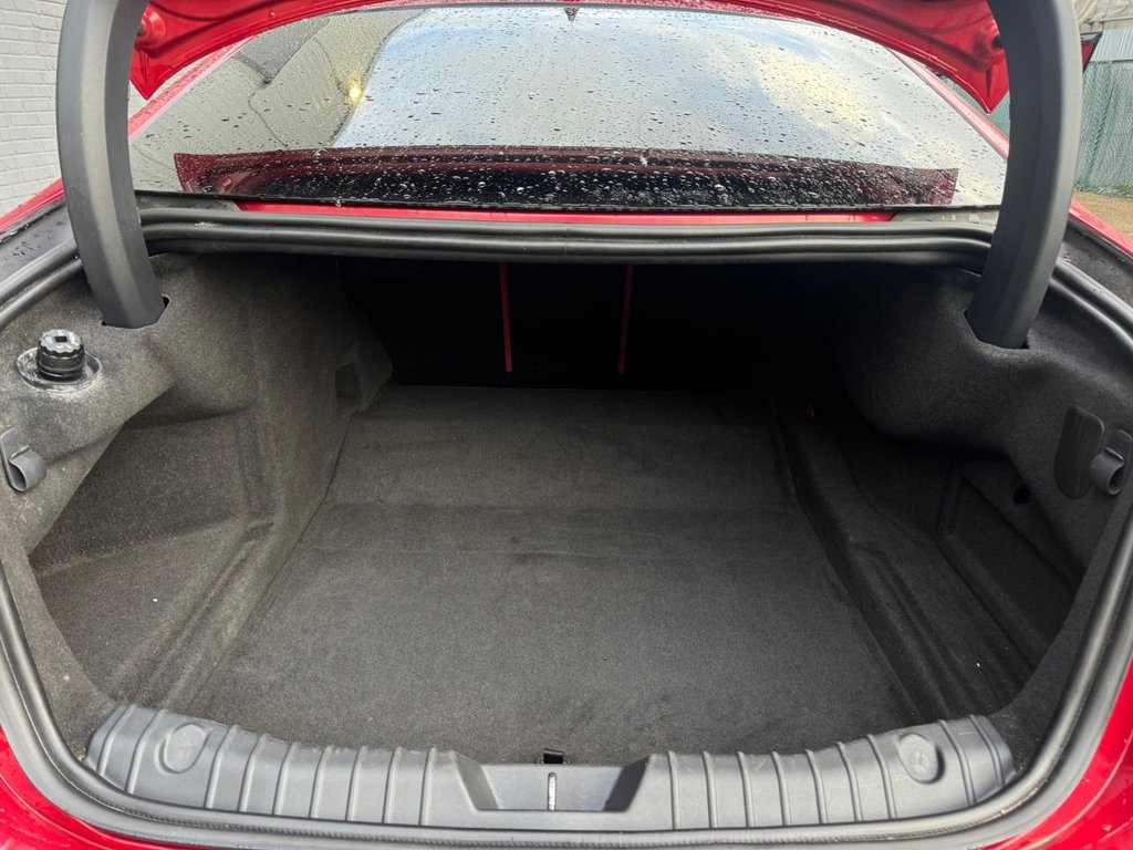 Used Jaguar XF 2016 for sale - 77621085: Photo 4