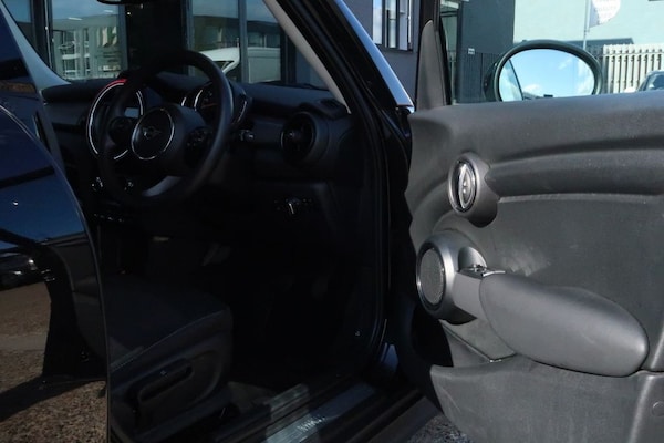 Used MINI Hatch 2019 for sale - 75651649: Photo 15