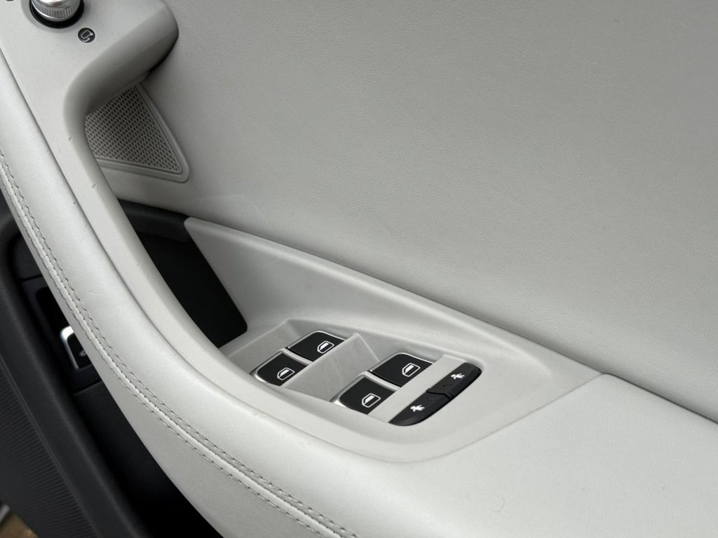 Used Audi RS6 2015 for sale - 76867195: Photo 32