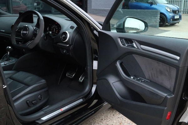 Used Audi RS3 2017 for sale - 75651639: Photo 18