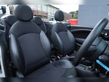 Used MINI Convertible 2014 for sale - 78597884: Photo
