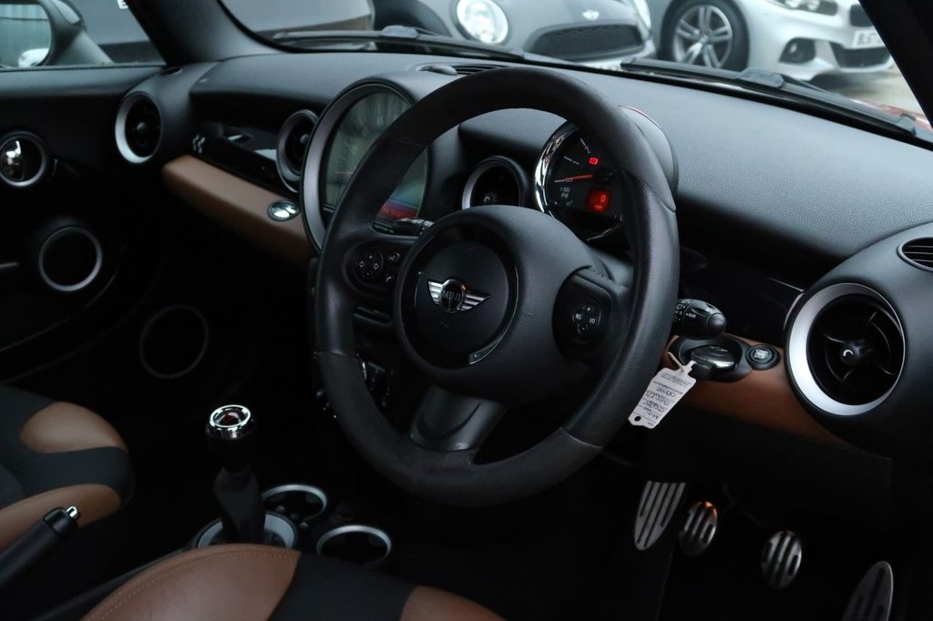 Used MINI Hatch 2010 for sale - 76520493: Photo 10