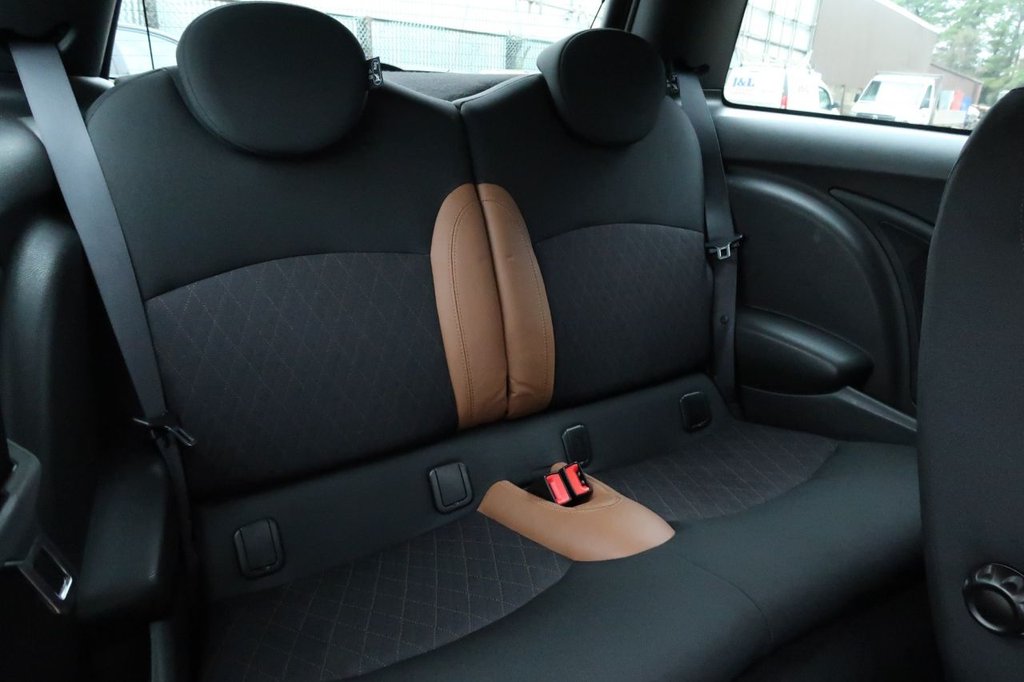 Used MINI Hatch 2010 for sale - 76520493: Photo 13