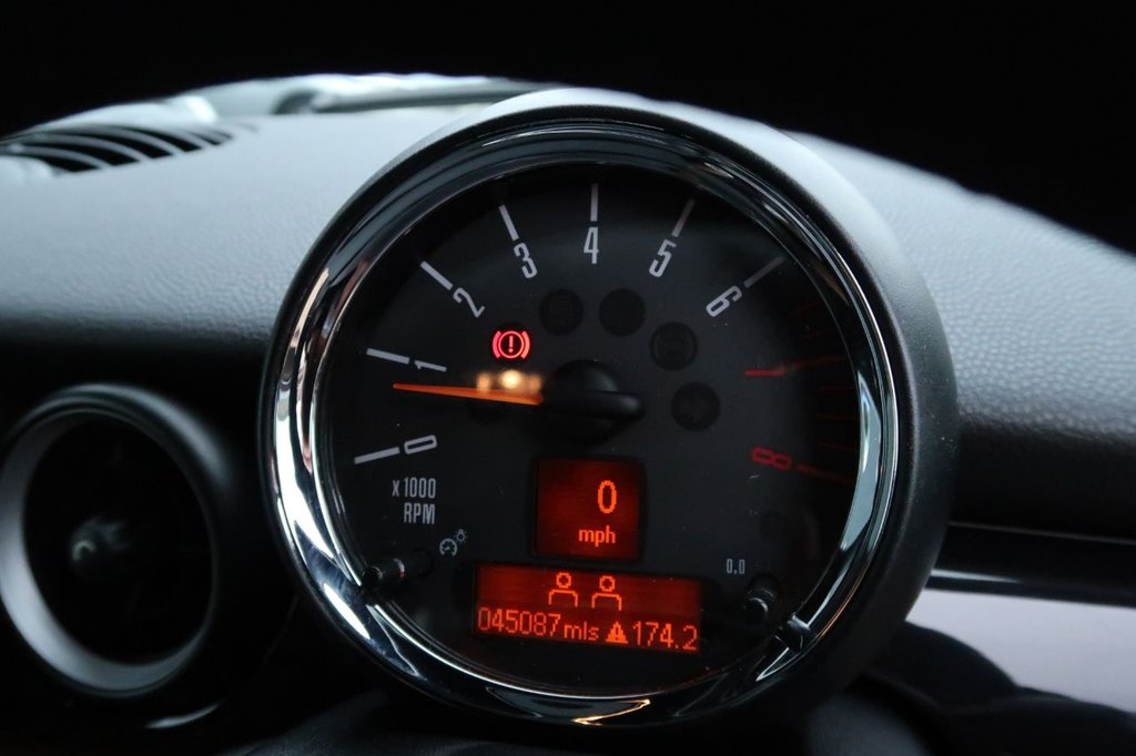 Used MINI Hatch 2010 for sale - 76520493: Photo 23