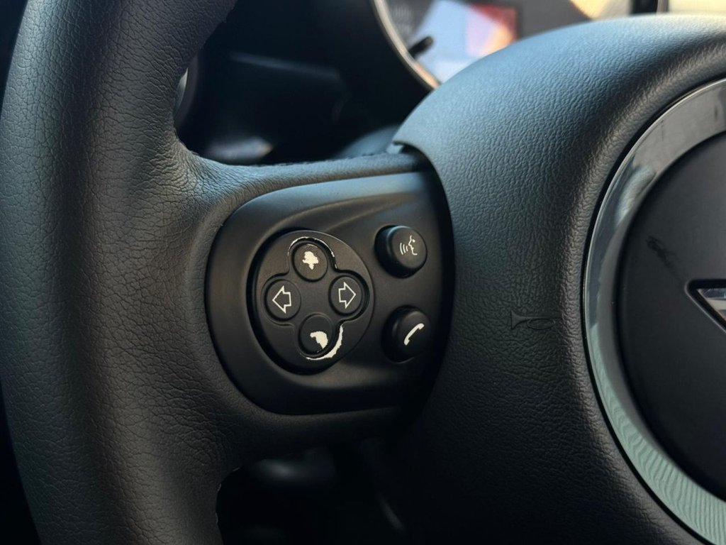 Used MINI Hatch 2011 for sale - 77007434: Photo 14