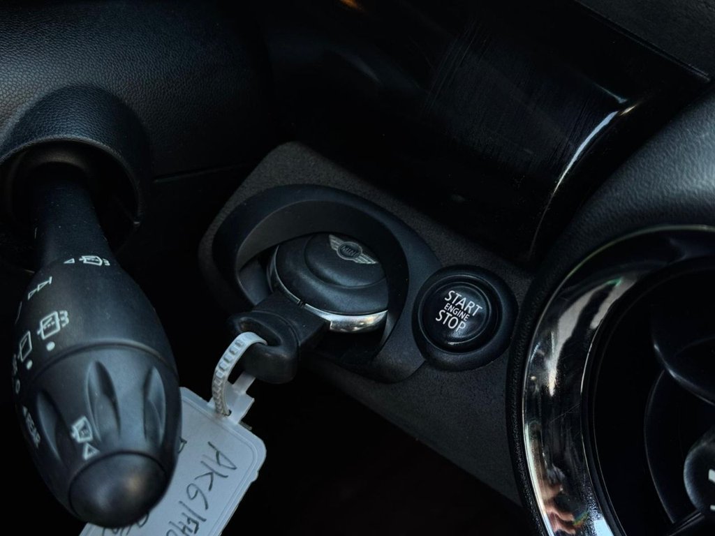 Used MINI Hatch 2011 for sale - 77007434: Photo 17