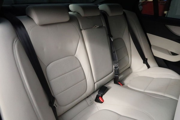 Used Jaguar XE 2019 for sale - 76019198: Photo 13
