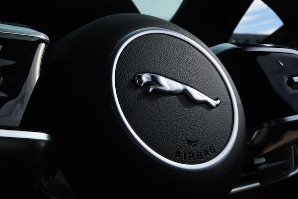 Used Jaguar XE 2019 for sale - 76019198: Photo 17