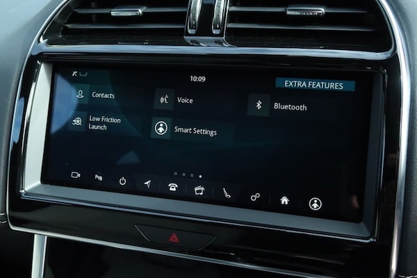 Used Jaguar XE 2019 for sale - 76019198: Photo 30