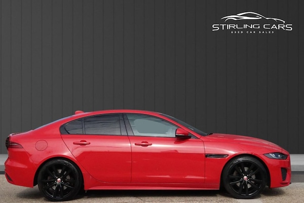 Used Jaguar XE 2019 for sale - 76019198: Photo 4