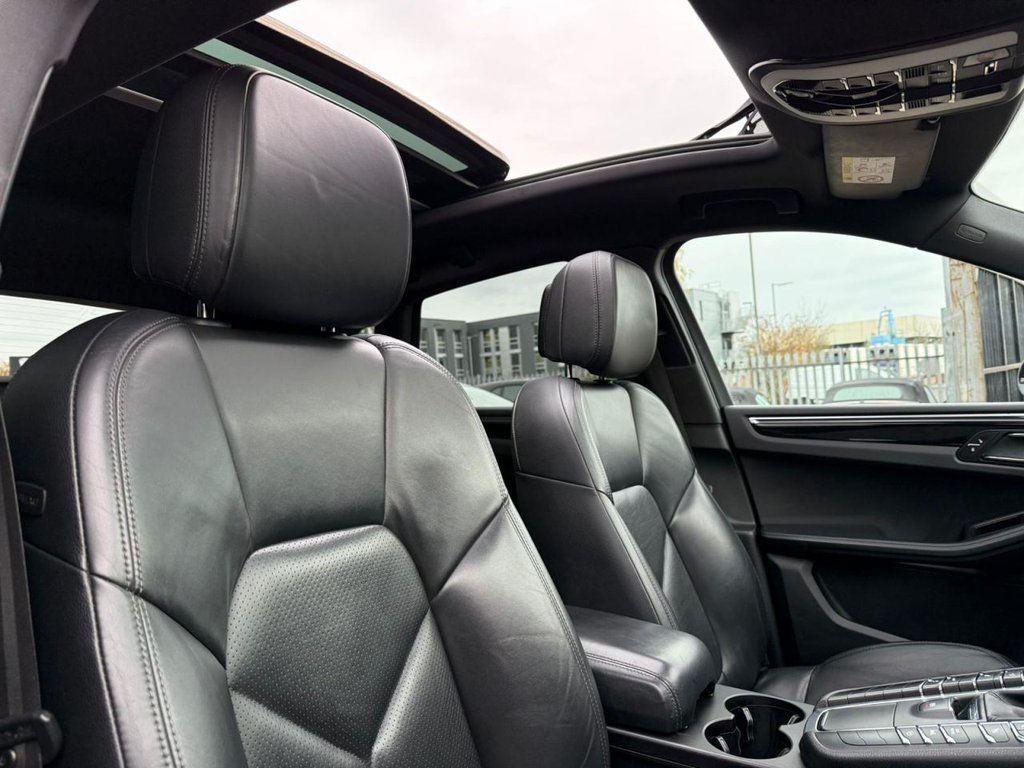 Used Porsche Macan 2016 for sale - 76147702: Photo 16