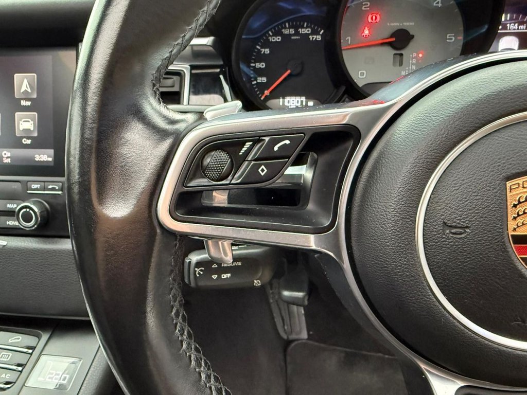 Used Porsche Macan 2016 for sale - 76147702: Photo 18