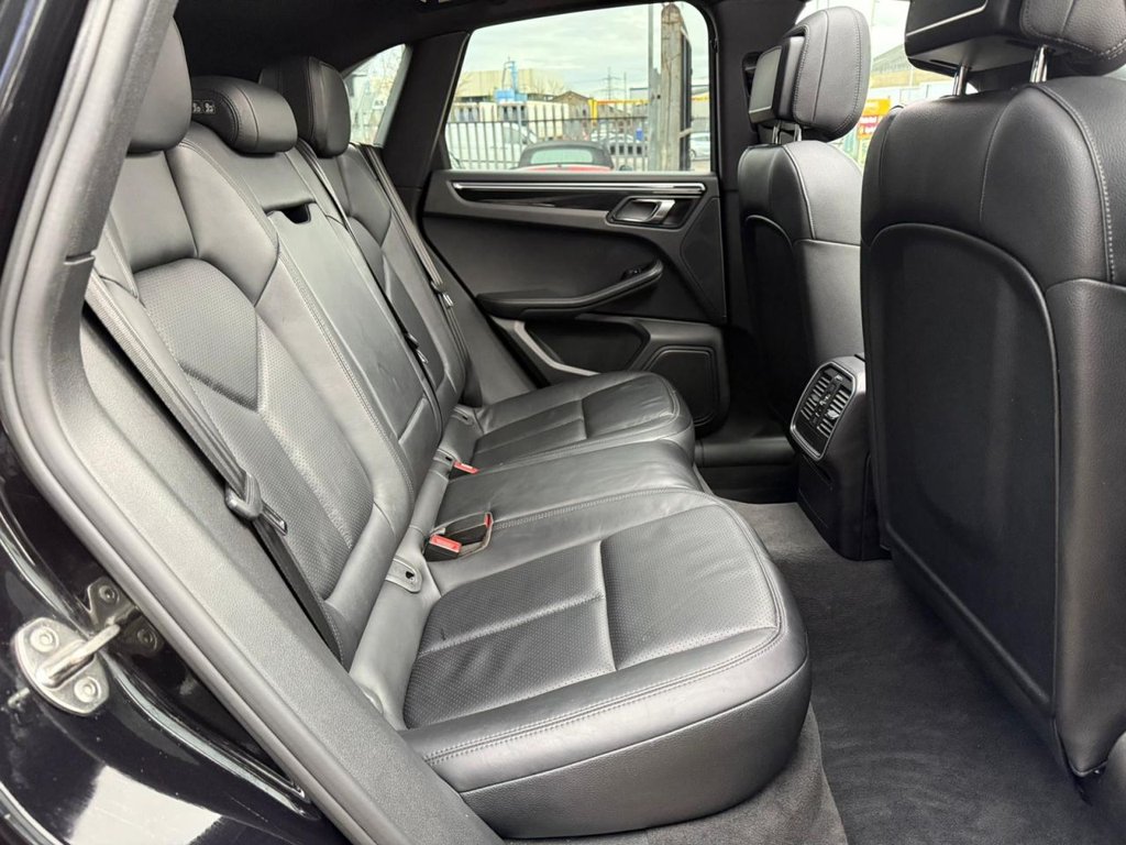 Used Porsche Macan 2016 for sale - 76147702: Photo 22