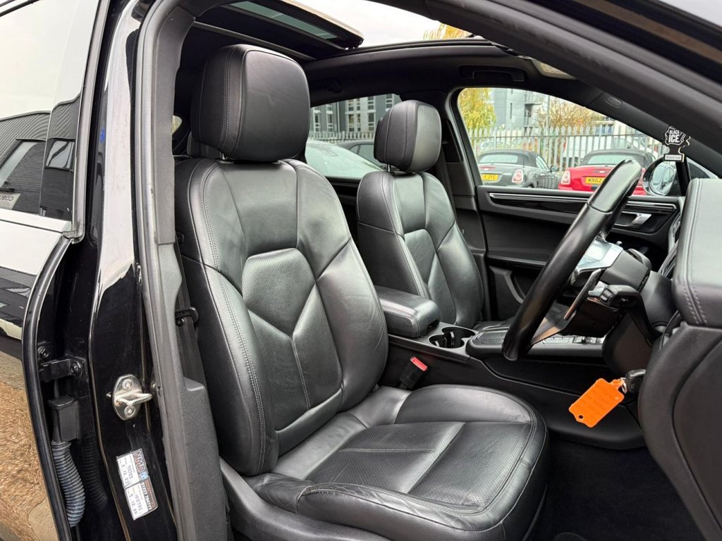 Used Porsche Macan 2016 for sale - 76147702: Photo 23