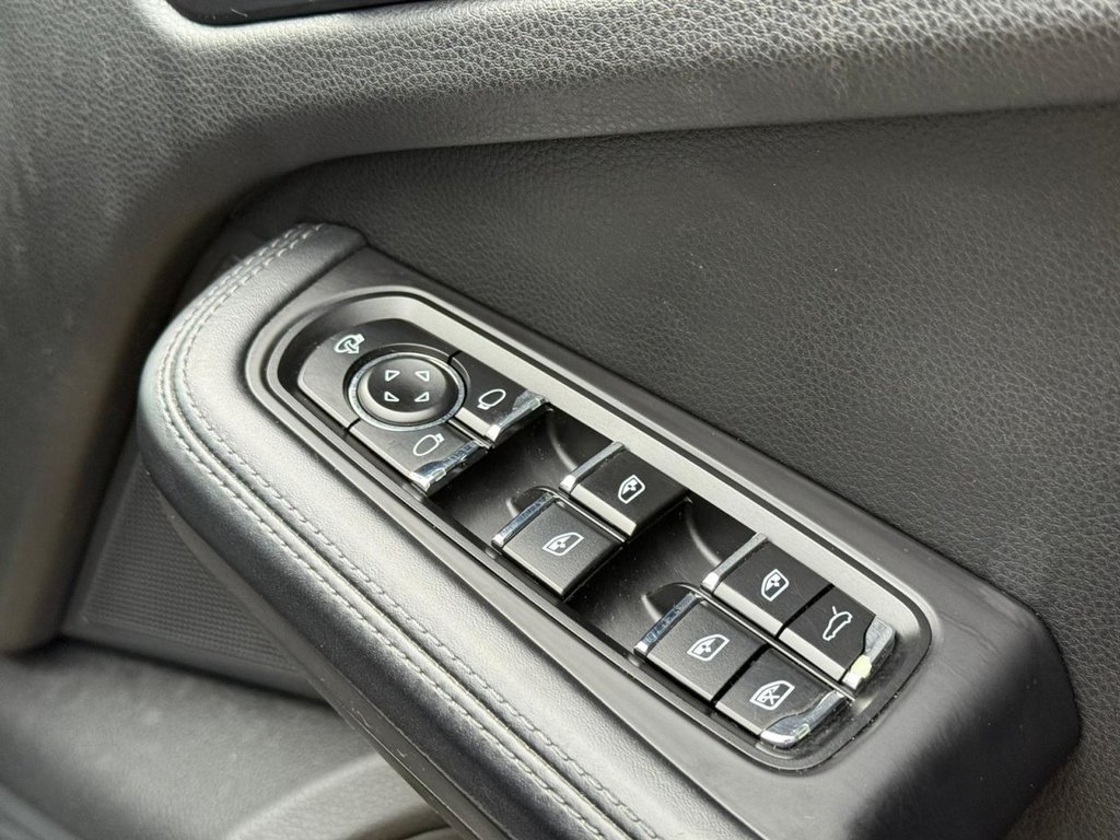 Used Porsche Macan 2016 for sale - 76147702: Photo 31