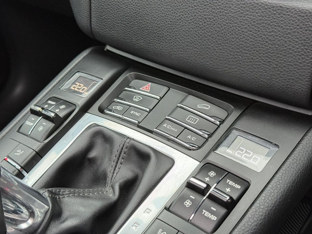 Used Porsche Macan 2016 for sale - 76147702: Photo 43