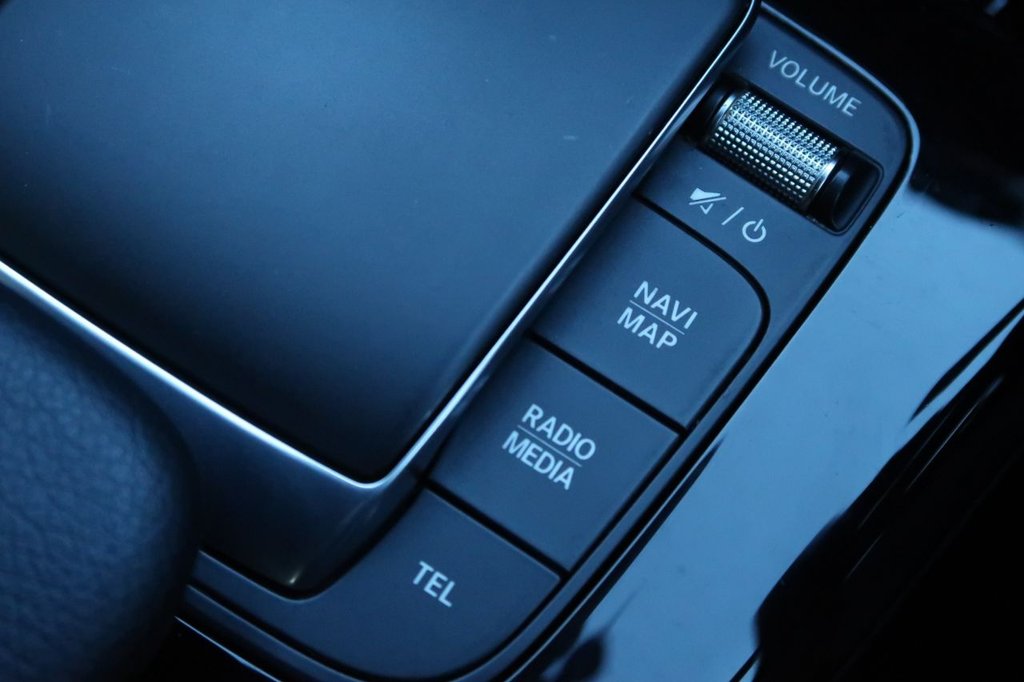 Used Mercedes-Benz A-Class 2020 for sale - 76962737: Photo 40