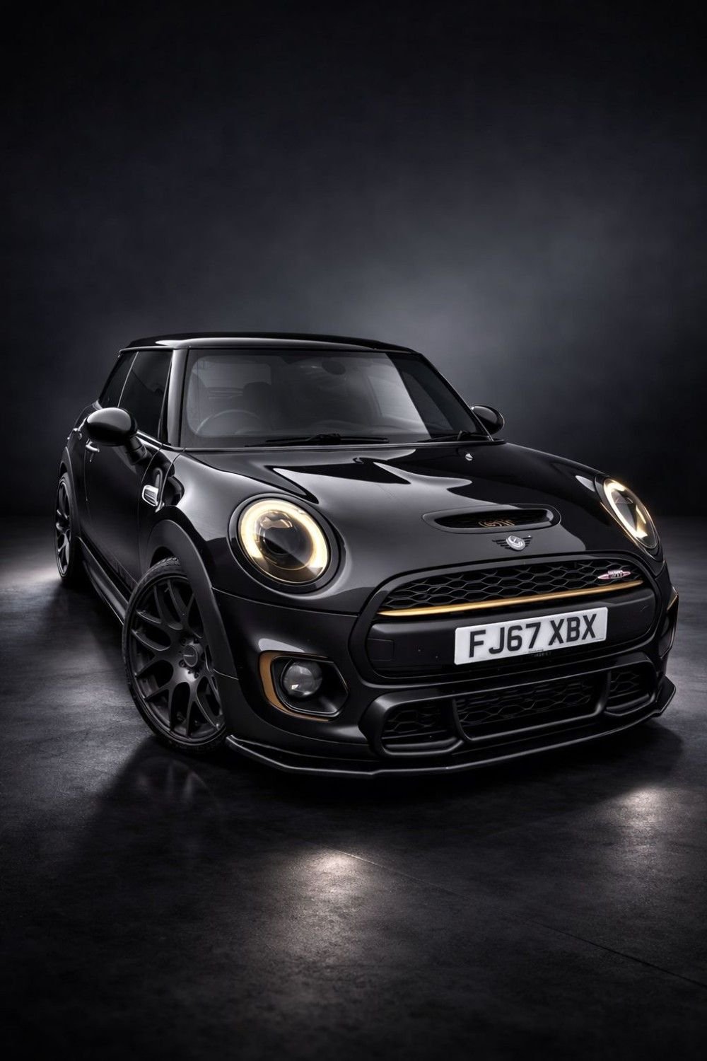 Used MINI Hatch 2018 for sale - 77636810: Photo 2