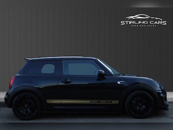 Used MINI Hatch 2018 for sale - 77636810: Photo